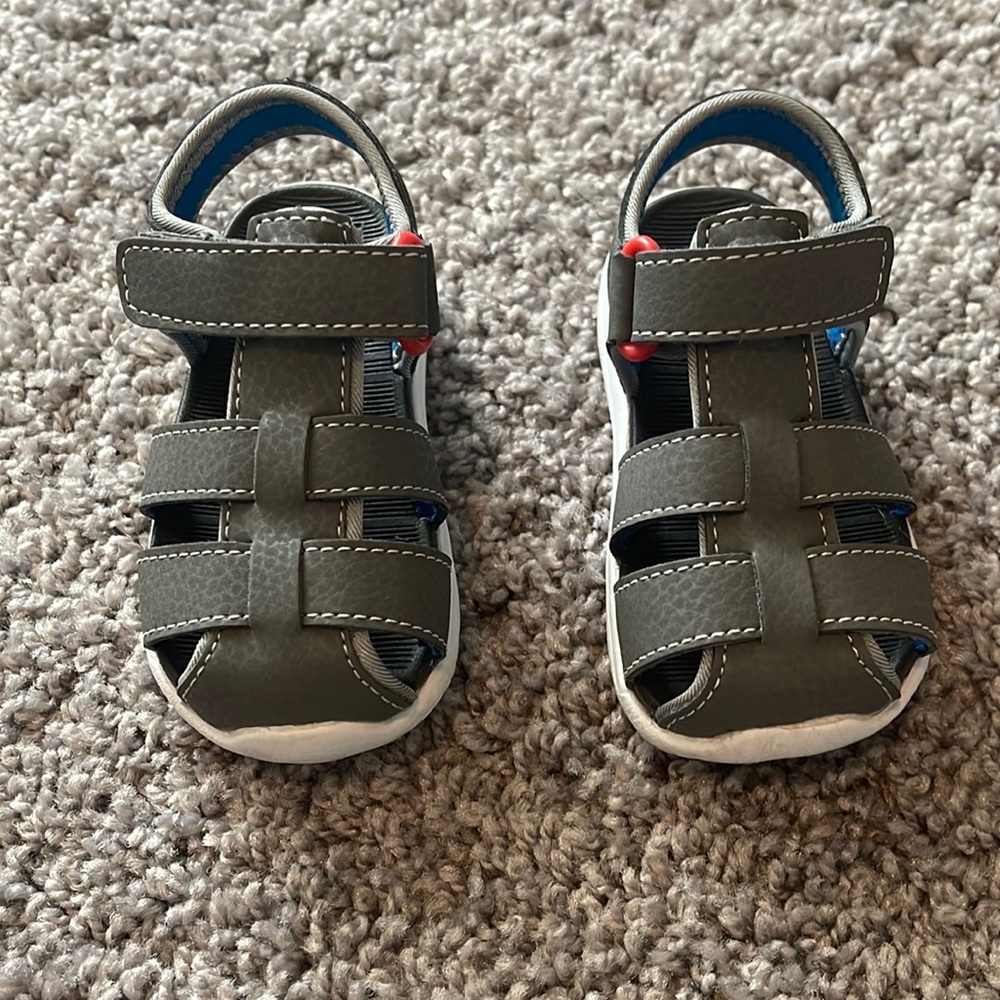 See Kai run shoes size 5